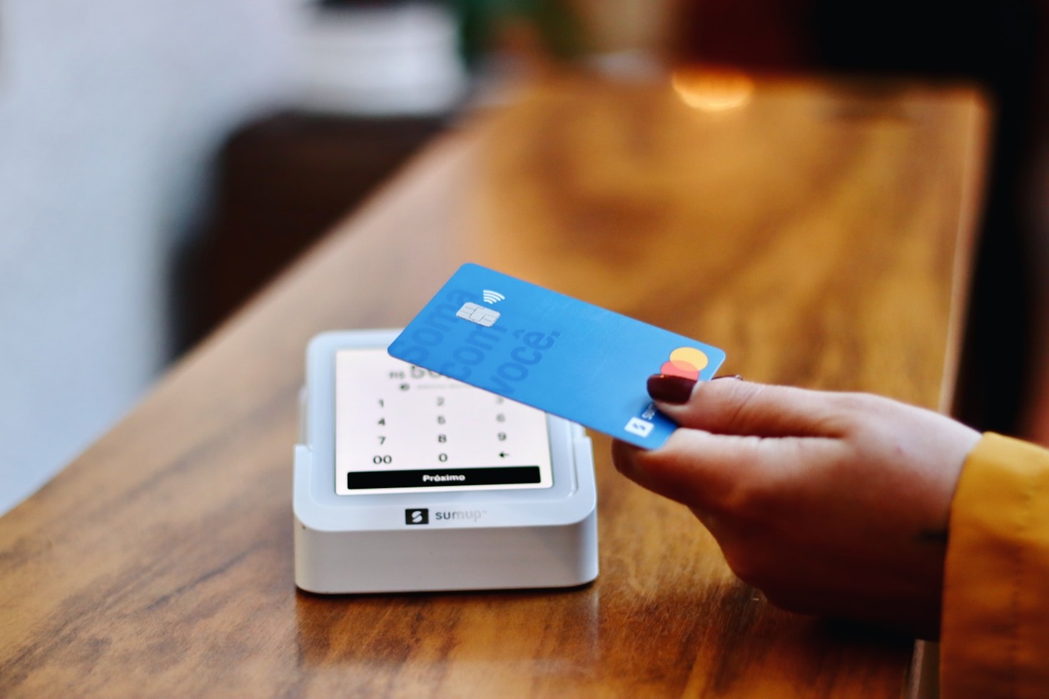 How to Choose the Right Credit Card Processor